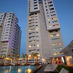 奥林匹克豪华公寓式酒店 5*