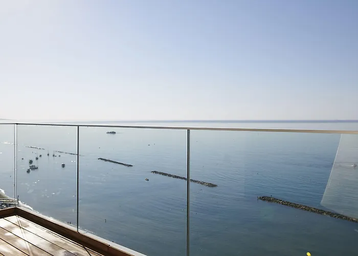 Olympic Deluxe Apartahotel 5*