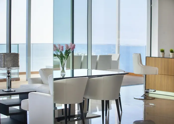 Olympic Deluxe Aparthotel